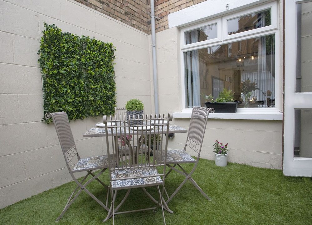 undefined The Belfast Boutique Central Cozy Sleeps7 8