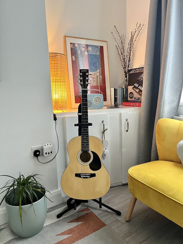 undefined Cosy 2-bed House Close to Belfast City Centre 5