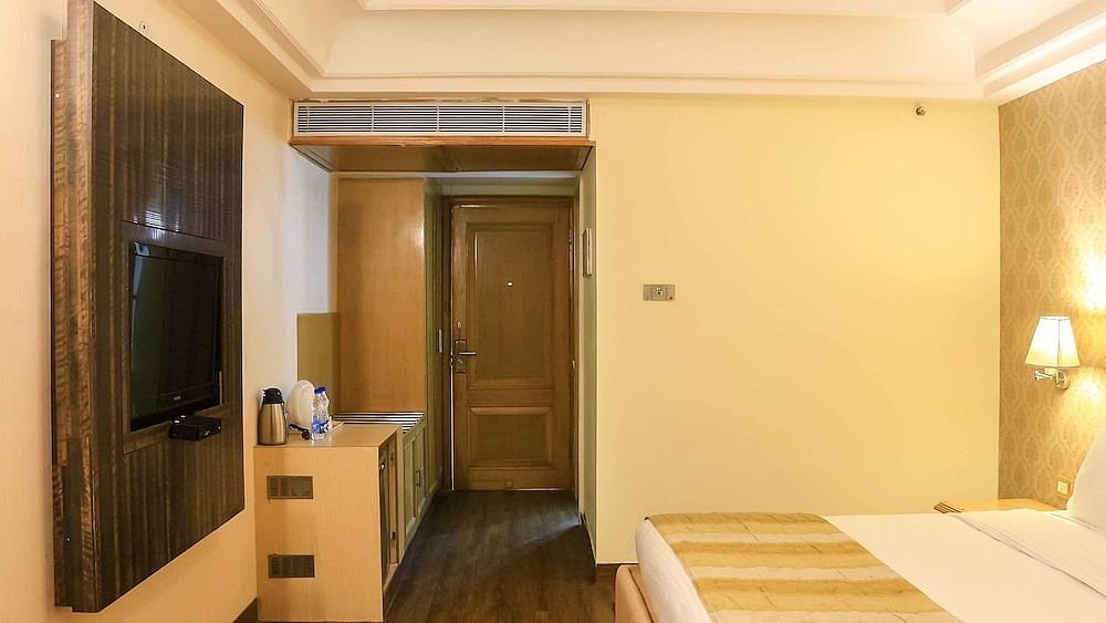 Dee Marks Hotel & Resorts Deluxe Room 7