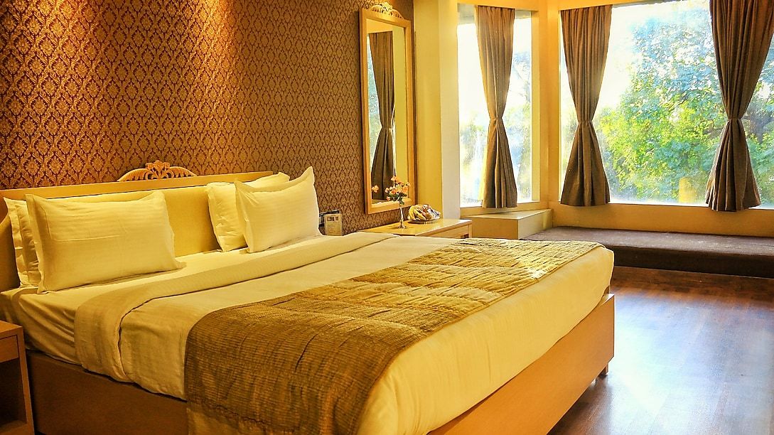 Dee Marks Hotel & Resorts Deluxe Room 