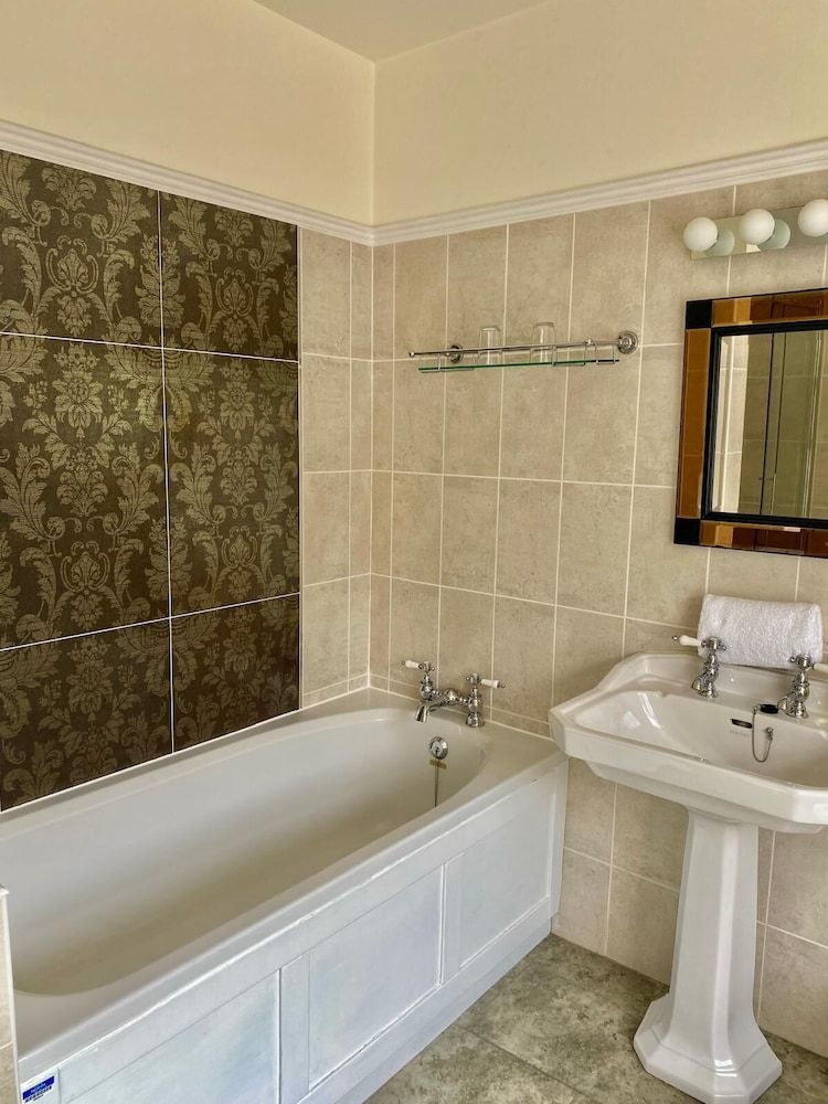 The Retreat New Forest Double Room, Ensuite (A) 4