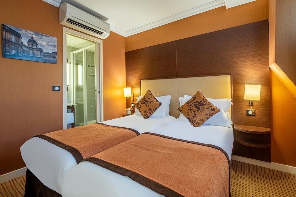 Hotel Saint Honore 85 Executive Double or Twin Room, City View 2