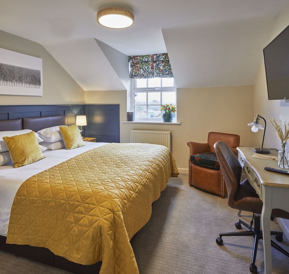 The Full Moon Inn Double or Twin Room 2