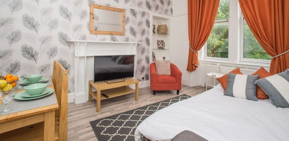 undefined One Bedroom Apartment by Klass Living Serviced Accommodation Hamilton - West Apartment With WiFi and Parking 5