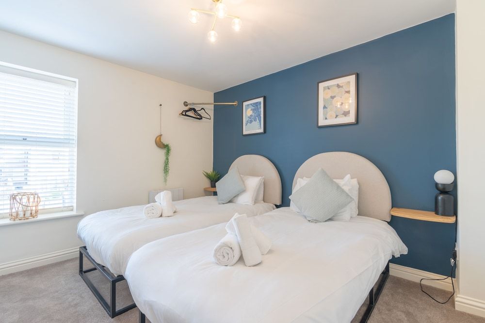 Afton Family House 5