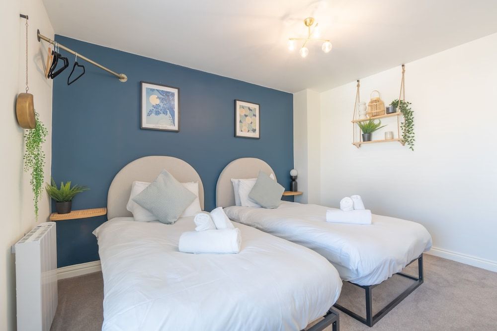 Afton Family House 6