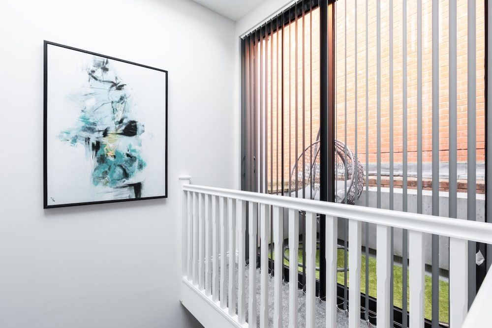 Staycations Maldon Suites Duplex, Ensuite (The Chandler Suite) 10