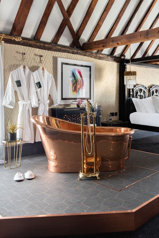 Staycations Maldon Suites Superior Apartment, Private Bathroom (D'Arcy Suite) 10