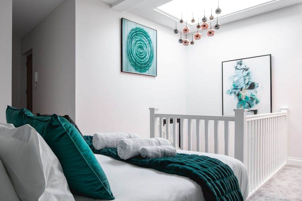 Staycations Maldon Suites Duplex, Ensuite (The Chandler Suite) 4