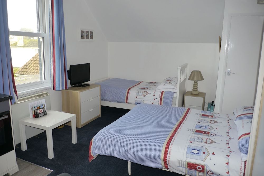 Studio, Ensuite, Sea View (Studio 12)