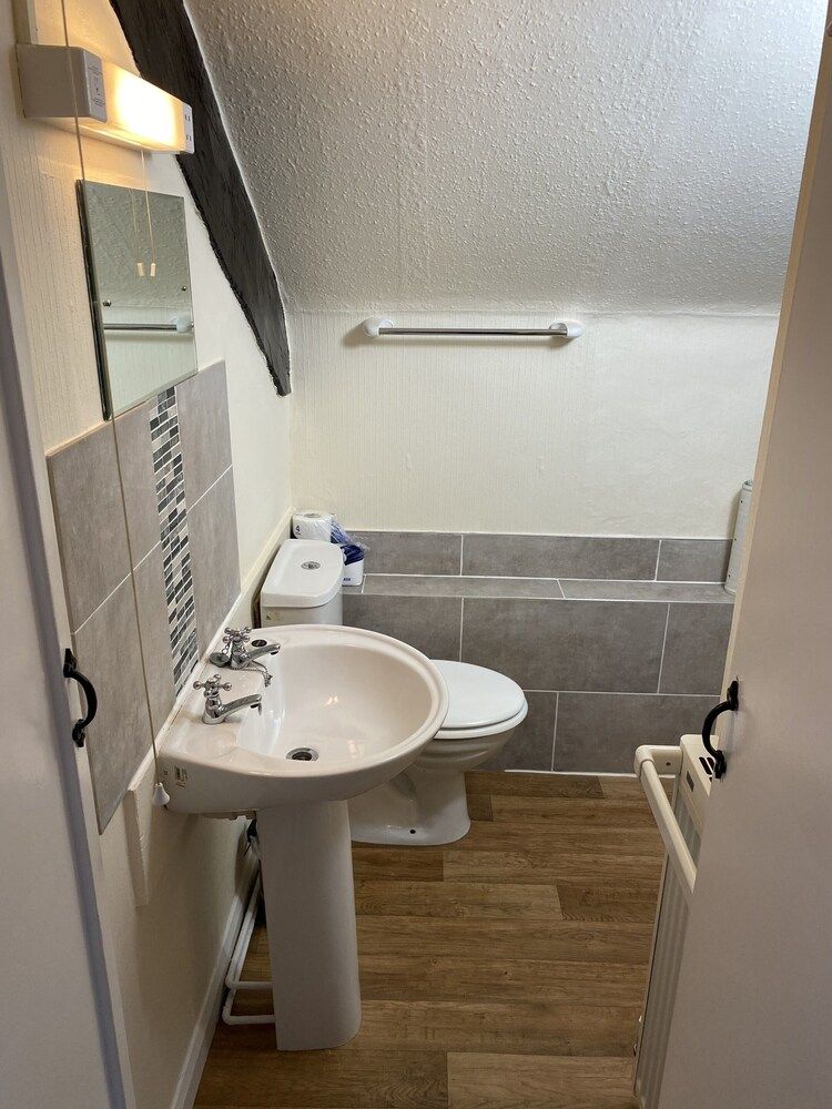 The New Inn Double Room, Ensuite 4