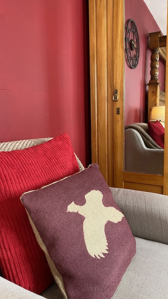 The New Inn Deluxe Double Room, Ensuite (Four Poster) 4