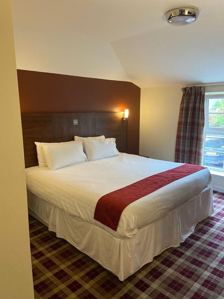 Scone Arms Hotel Deluxe Double Room