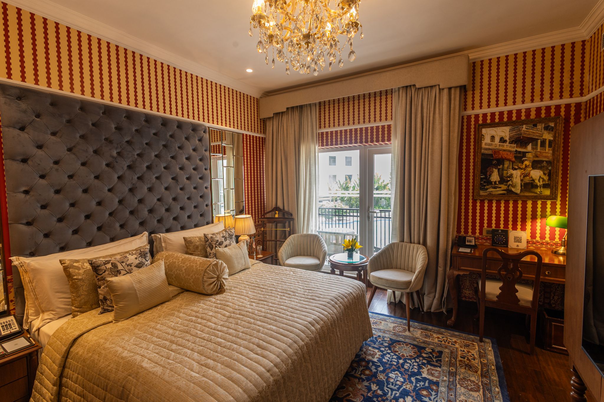 The Claridges, New Delhi Luxury King Bed Room with Balcony 4