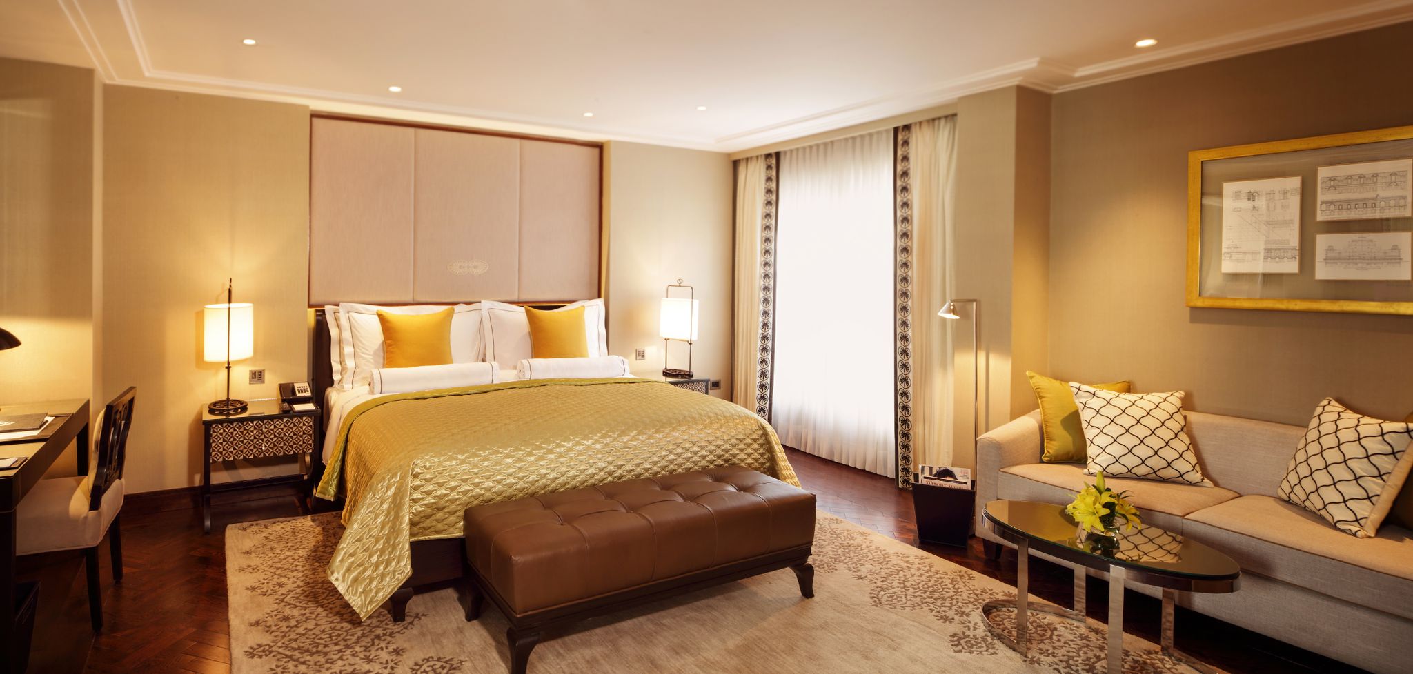 Luxury King Bed Room
