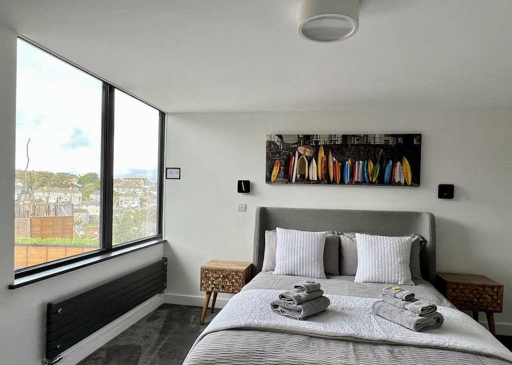 Uno - St Ives Standard Double Room 3