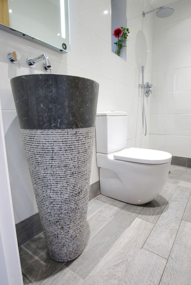 Swansea Valley Holiday Cottages Luxury Cottage, 2 Bedrooms, River View (Lloc Llo) 5