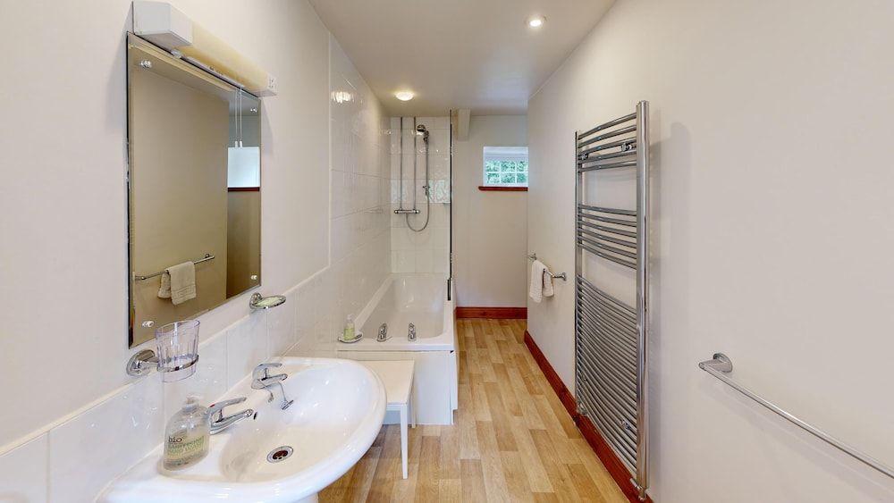 Swansea Valley Holiday Cottages Premium Cottage, 2 Bedrooms, River View (Y Stabl) 3