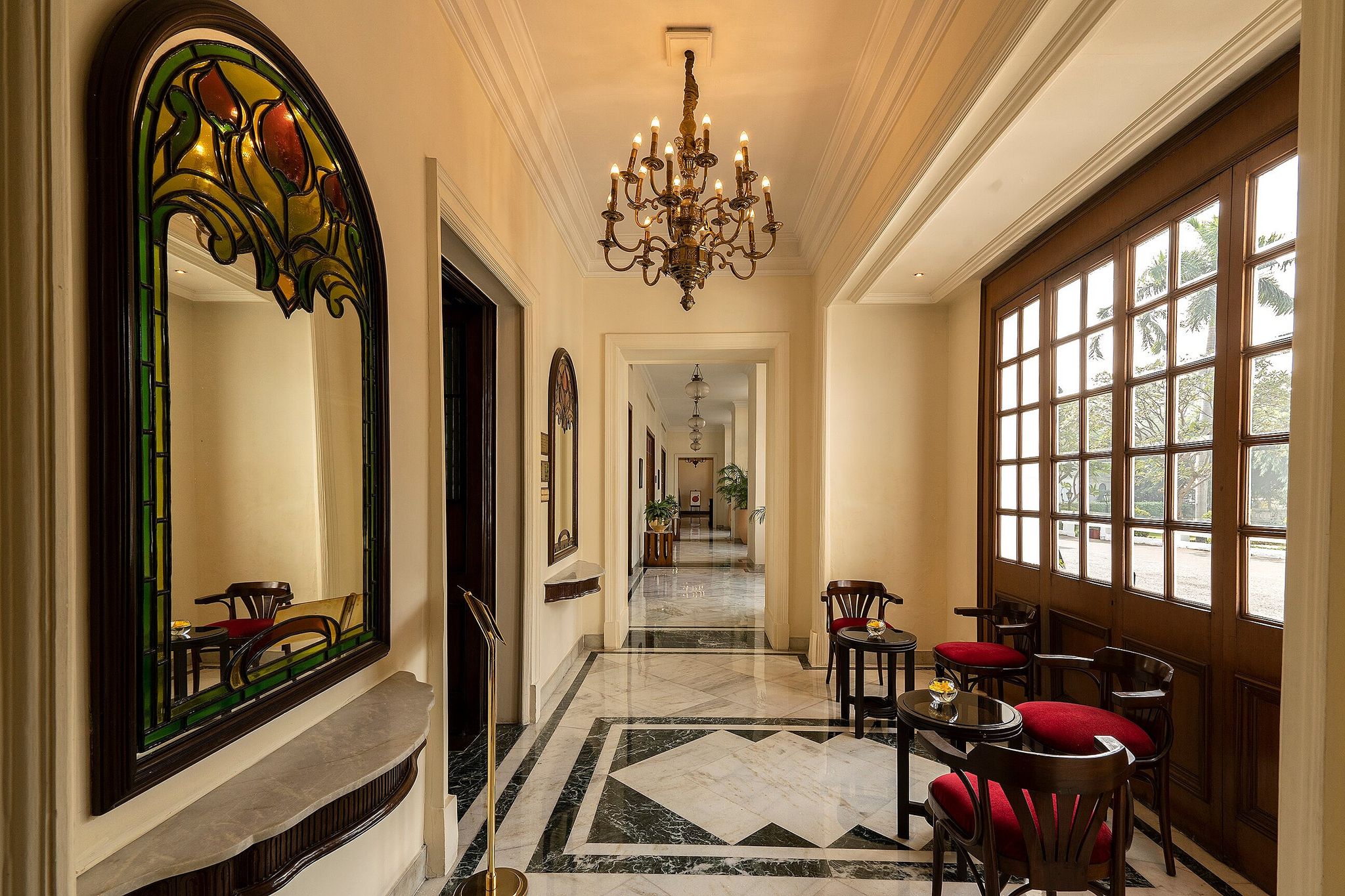 undefined Maidens Hotel, Delhi 4