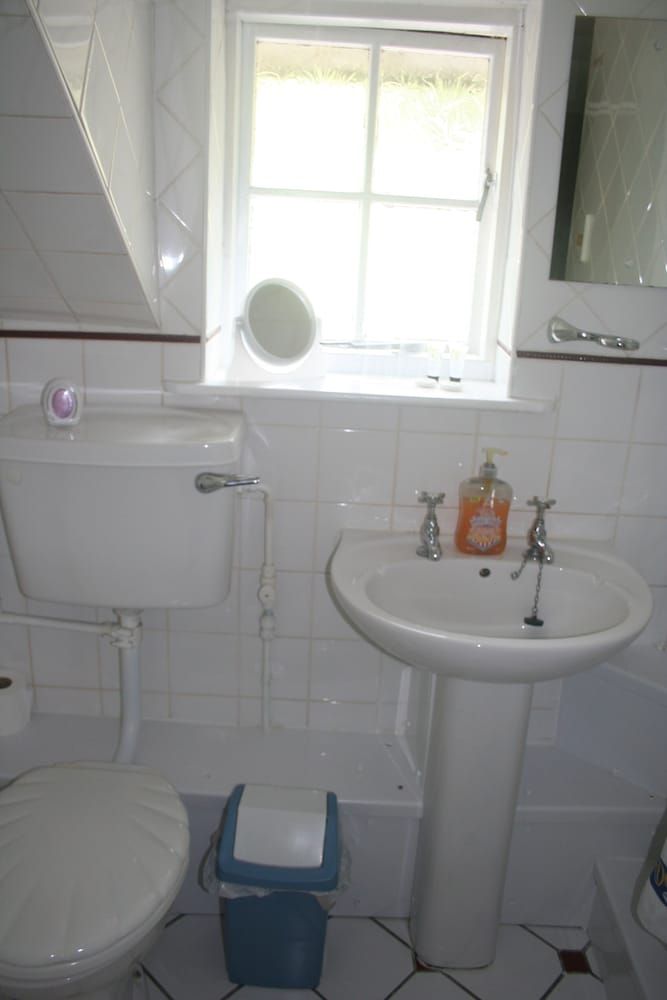 Coynant Farm Guest House Economy Double Room, 1 Double Bed, Non Smoking, Mountain View 2