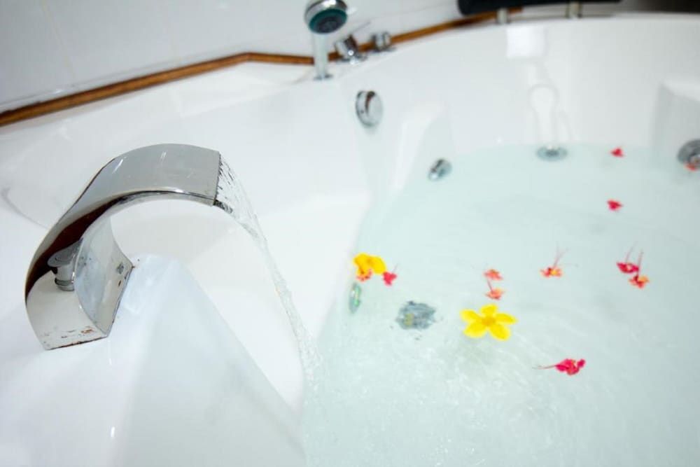 Ravintsara Wellness Hotel Bungalow, Garden View 5