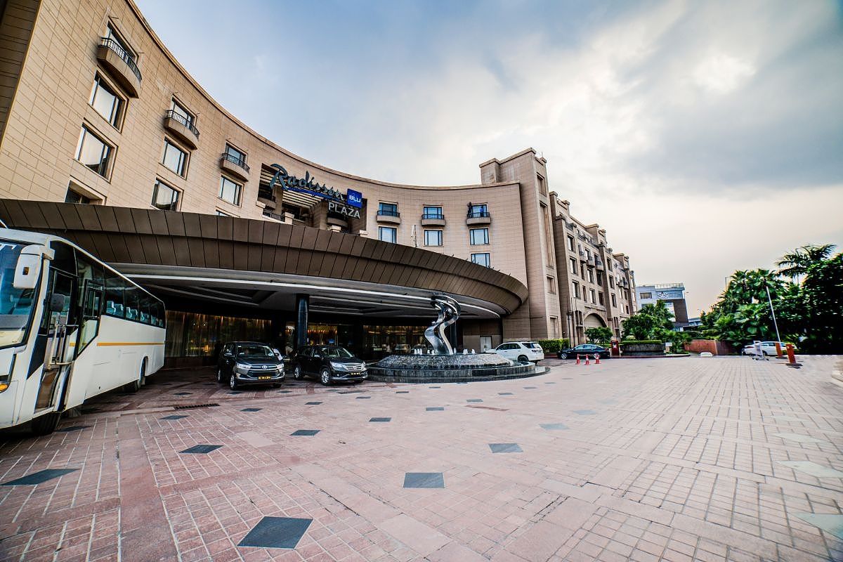 undefined Radisson Blu Plaza Delhi Airport 8