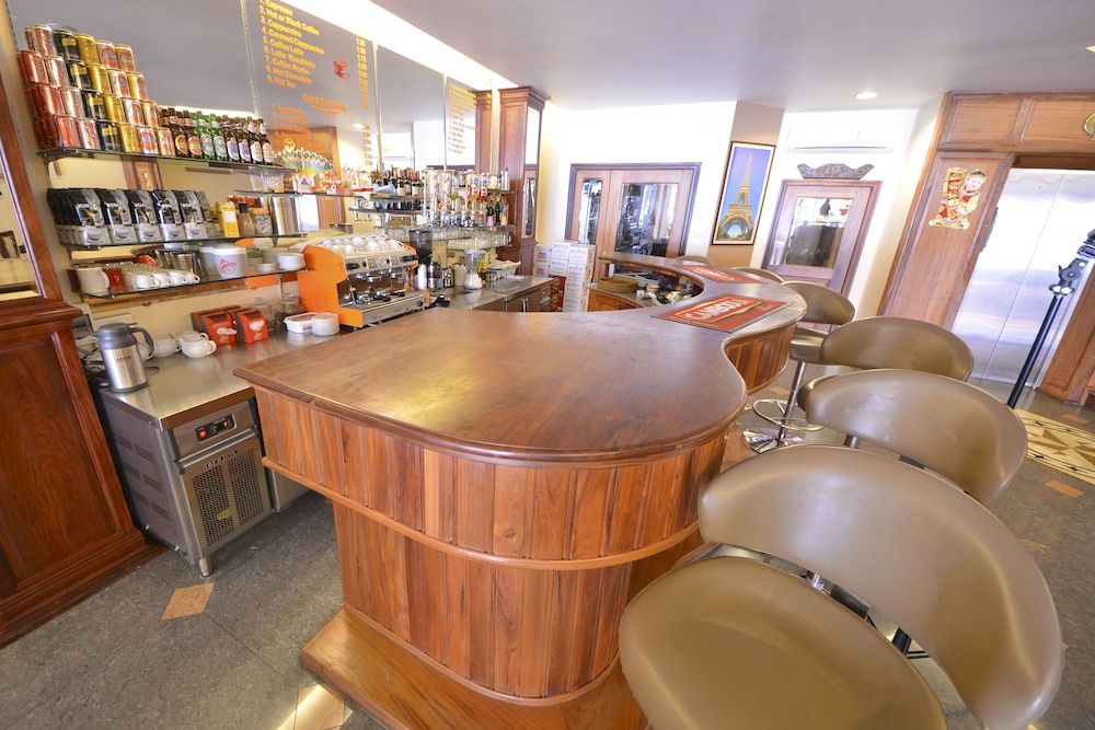 undefined Golden House International Hotel 10