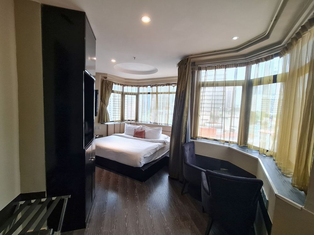 undefined Arenaa Star Hotel 9