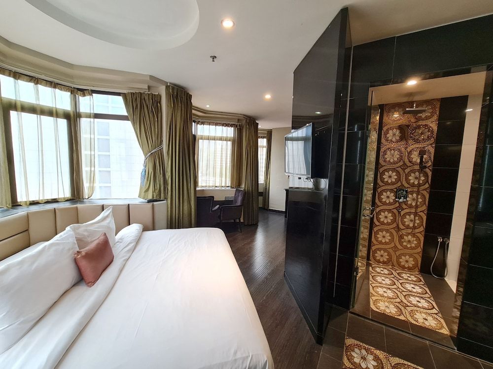 undefined Arenaa Star Hotel 10