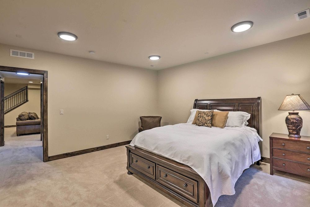 Apartment (5 Bedrooms)