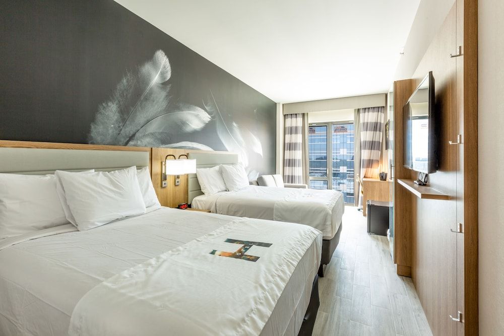 undefined Hotel Ninety Five 4