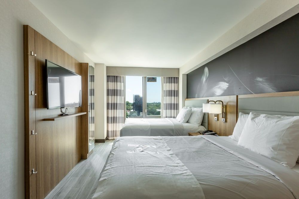 undefined Hotel Ninety Five 5