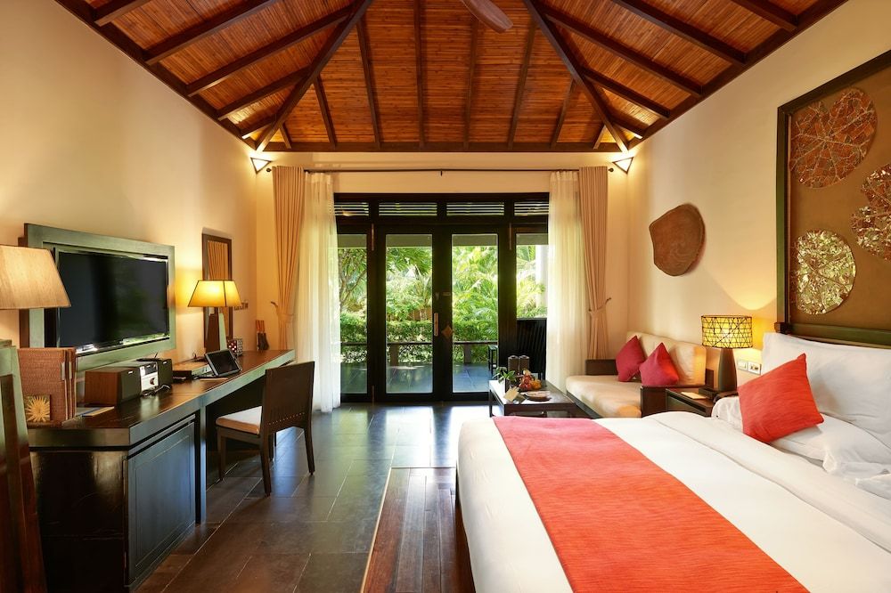 Premier Deluxe King Villa Garden