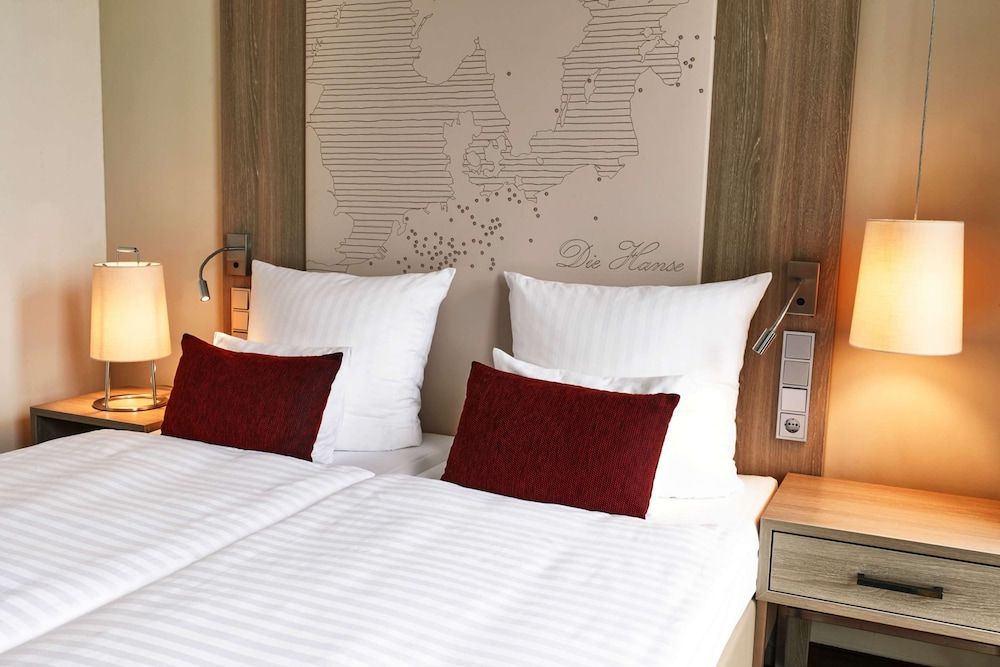 Steigenberger Hotel Bremen Deluxe Room 3