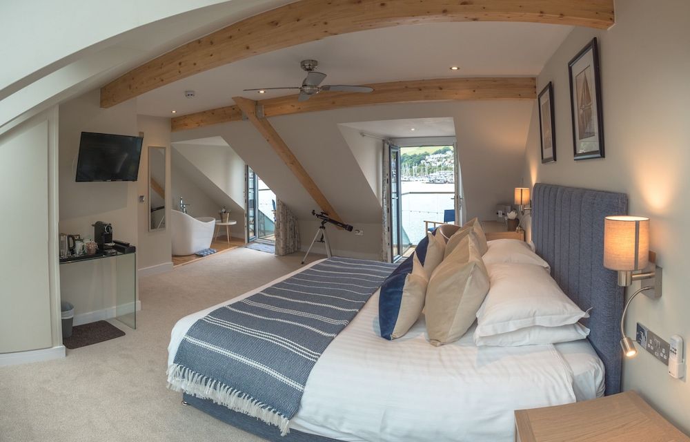 Exclusive Suite, Ensuite, Harbor View (Crows nest)