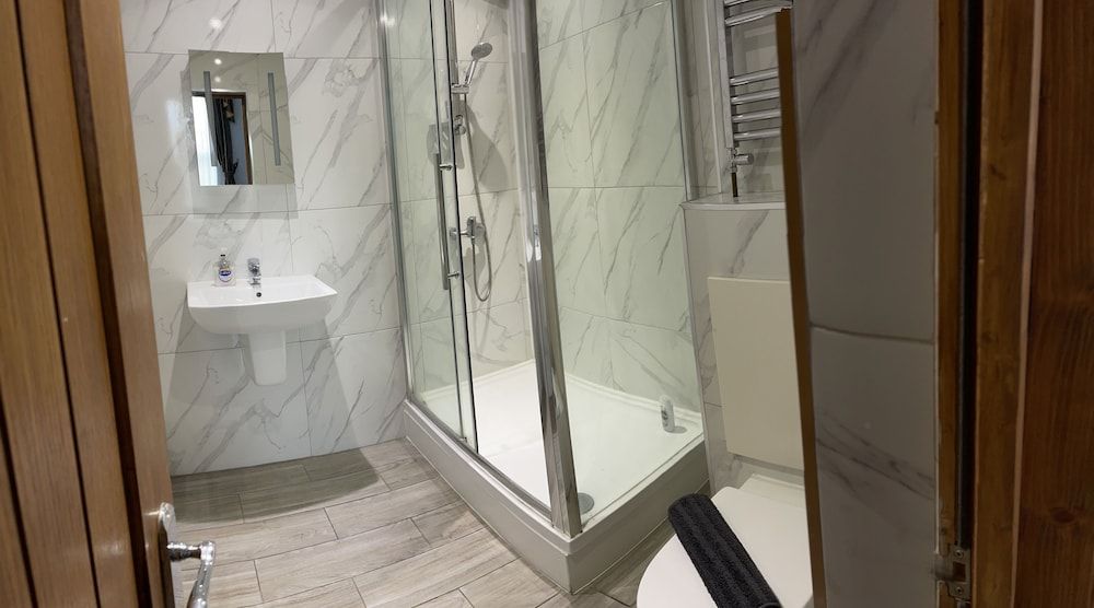 Six Bells Hotels Standard Double Room 13