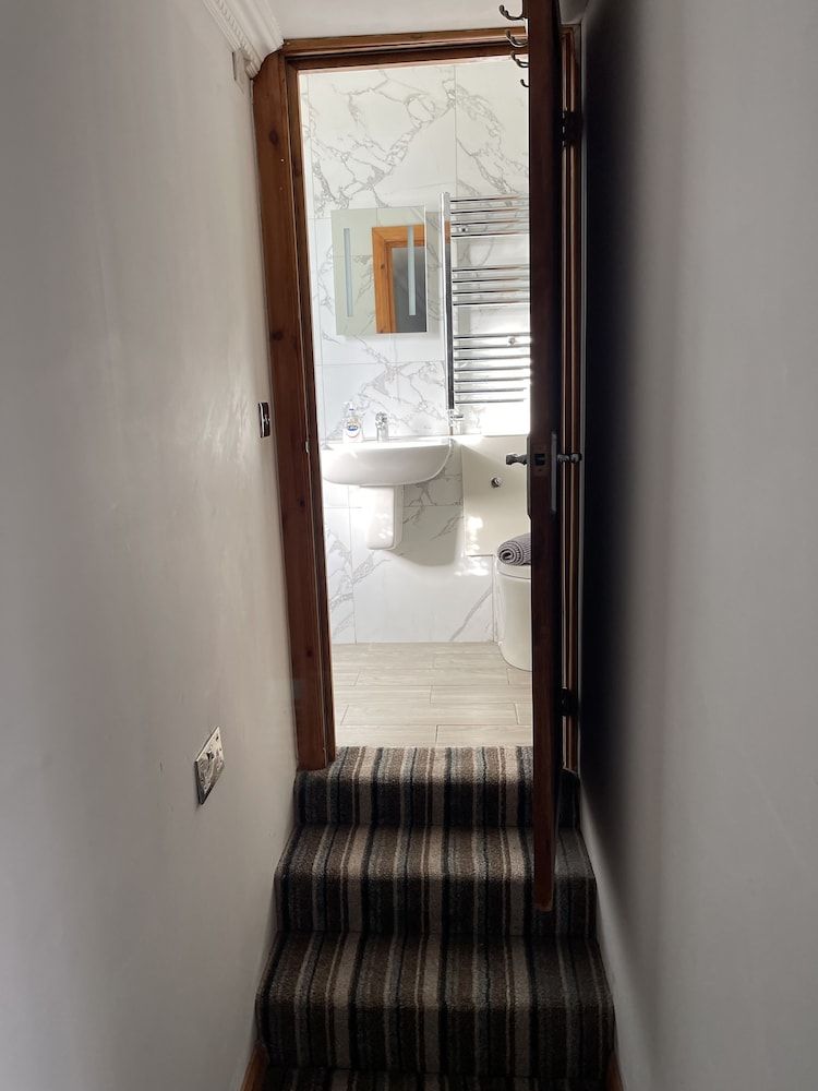 Six Bells Hotels Standard Double Room 14