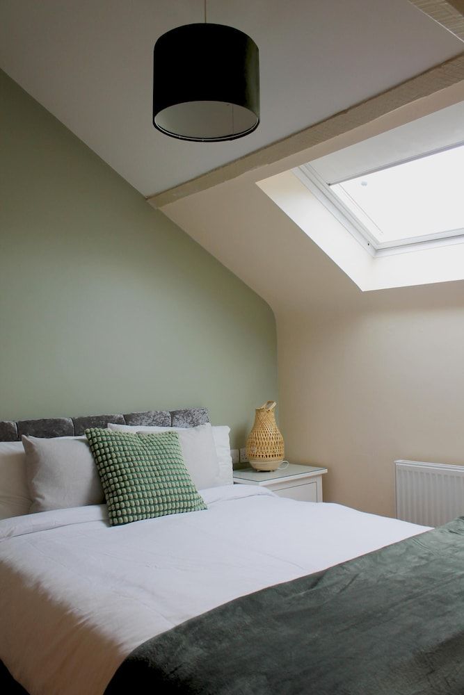 Charming 1-bed Loft in Caerleon Apartment 2