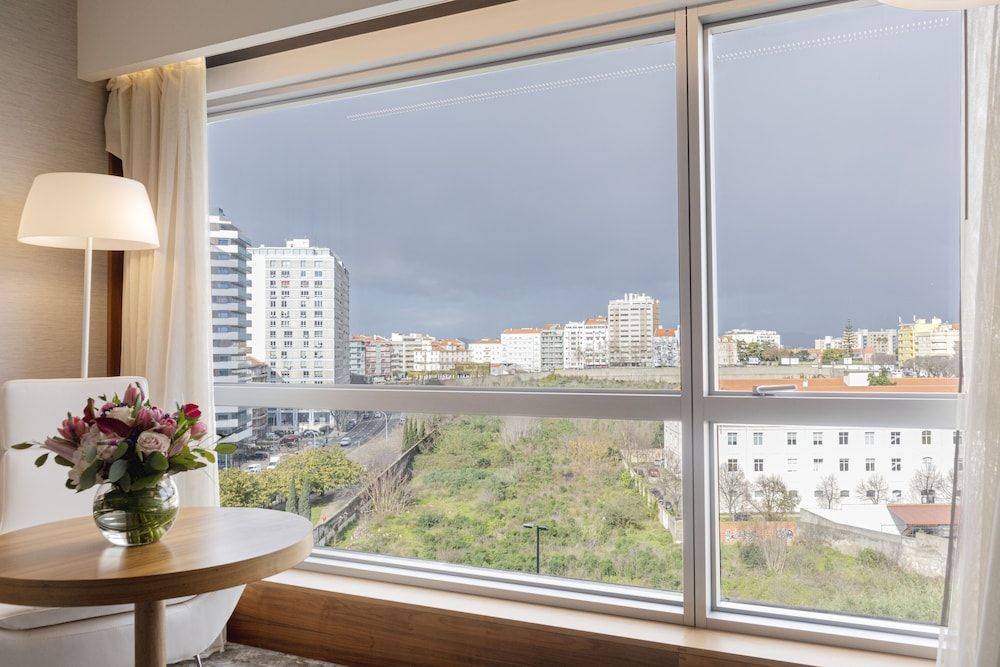 EPIC SANA Lisboa Hotel Deluxe Double Room 3