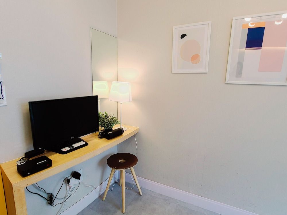 DW Design Residence Studio Double Room 12