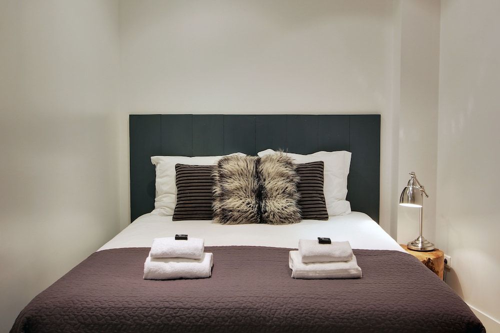 undefined Short Stay Group Museum View Serviced Apartments 2