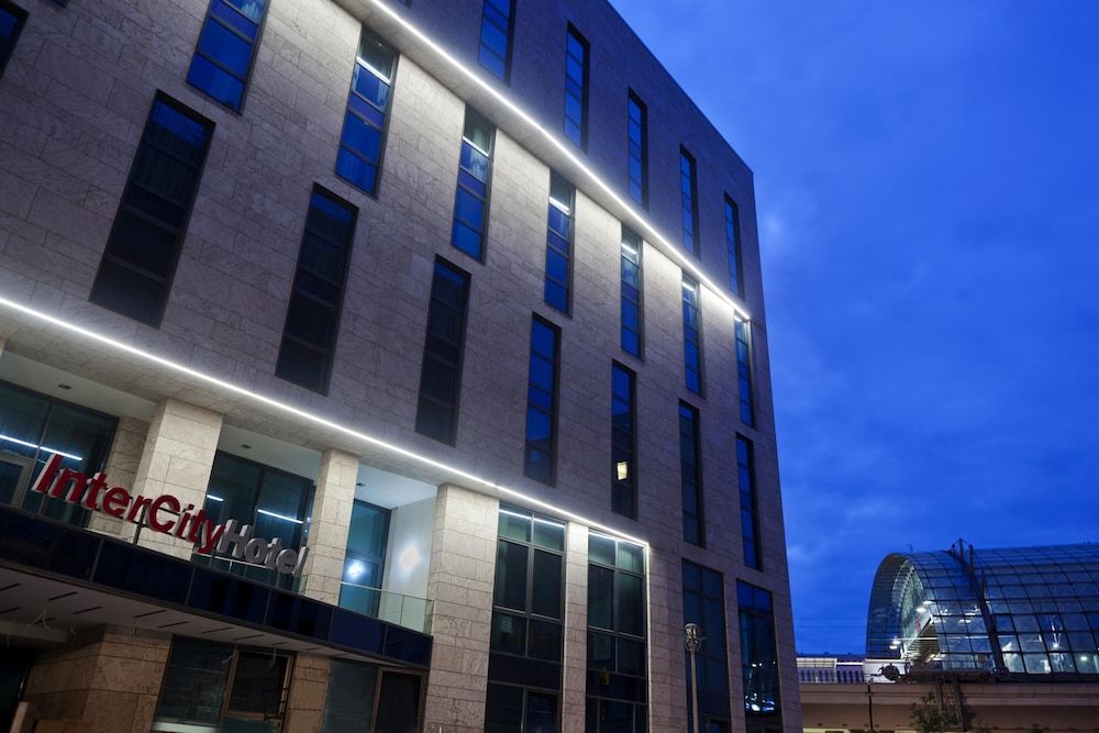 undefined IntercityHotel Berlin Hauptbahnhof 3