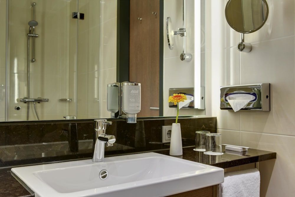 IntercityHotel Berlin Hauptbahnhof Standard Twin Room 8
