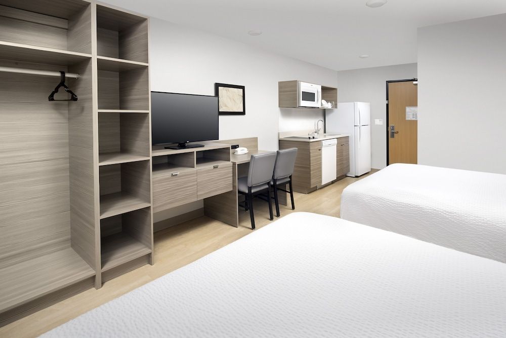 Standard Room, 2 Queen Beds, Non Smoking