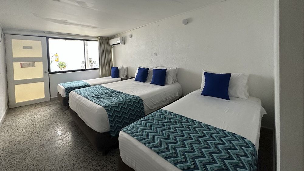 Hotel Blue Reef by On vacation Standard Quadruple Room 4