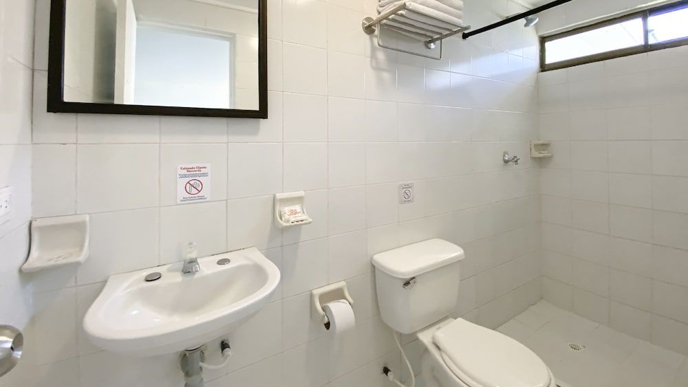 Hotel Blue Reef by On vacation Standard Quadruple Room 5