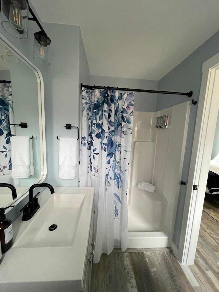 The Homestead Comfort Room 7