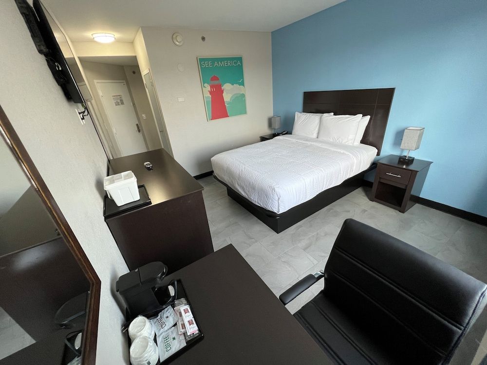 Room, 1 Queen Bed, Non Smoking