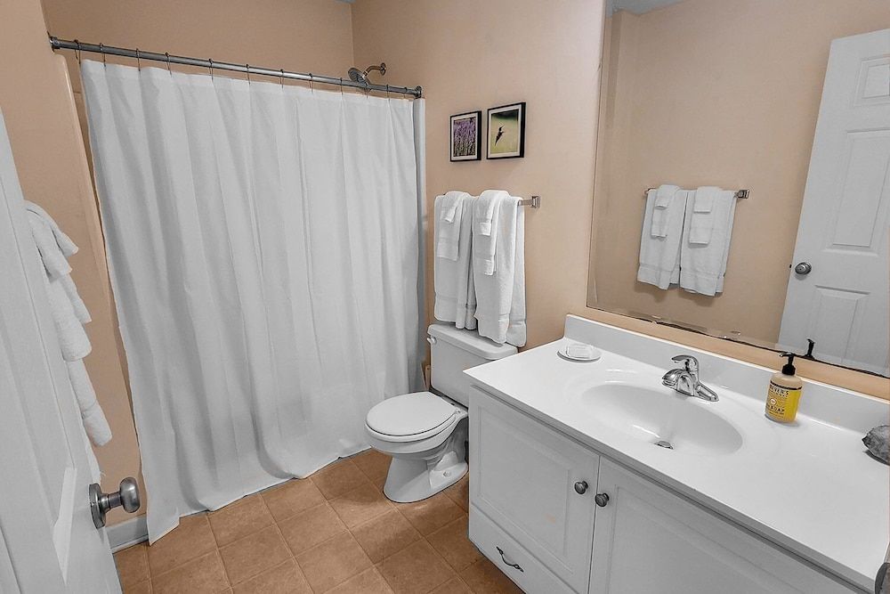 Love Ridge Mountain Lodging Torry Ridge Cabin, 3 Bedrooms, Hot Tub, Mountain View 4