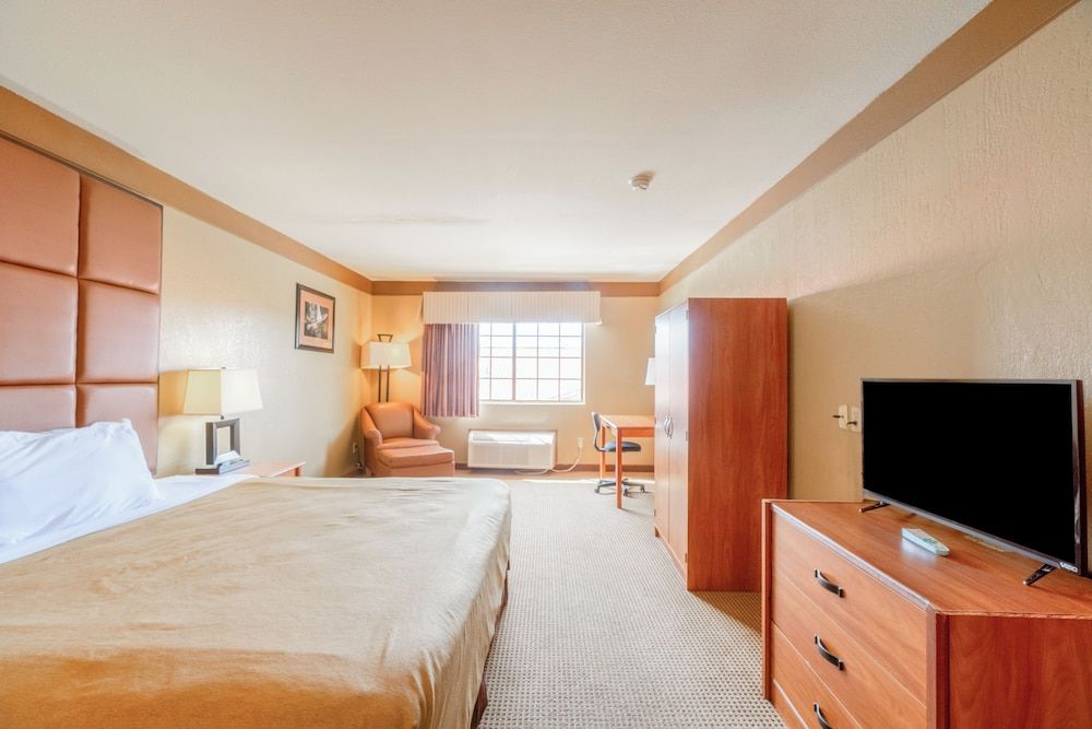 Texan Inn By OYO Beeville US-181 Room, 1 King Bed, Non Smoking 8
